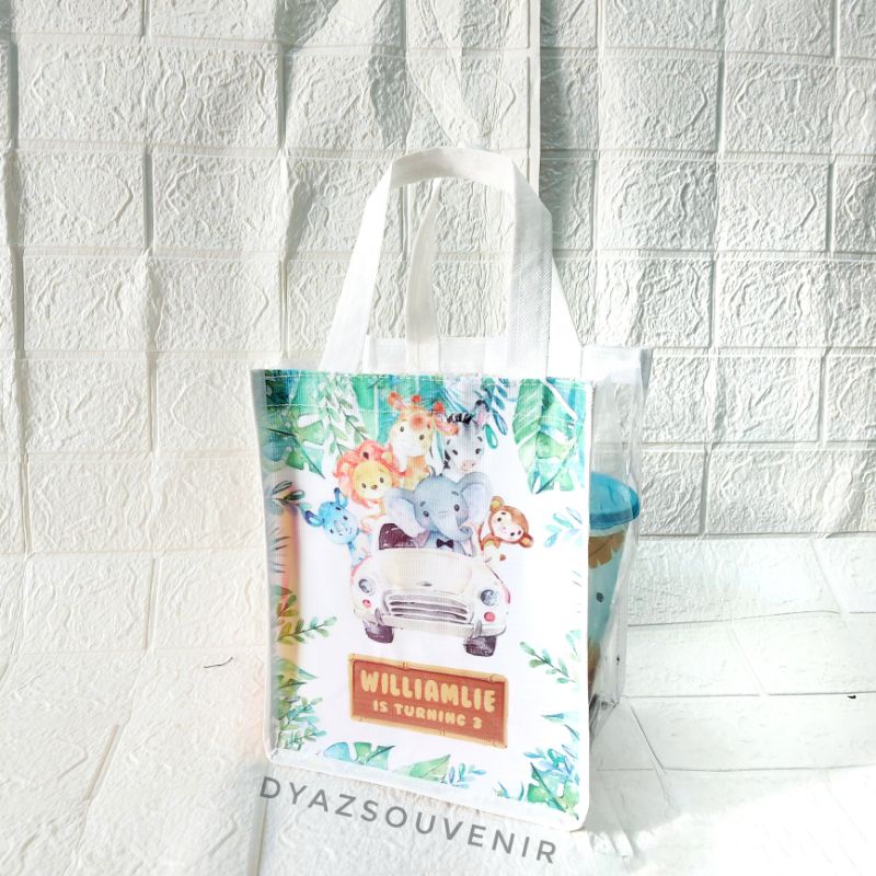 

PROMO TAS ULTAH CUSTOM SUPER TAS ANAK TAS BIRTHDAY TAS KADO UNIK TAS HAMPERS TAS MIKA PVC FREE ONGKIR