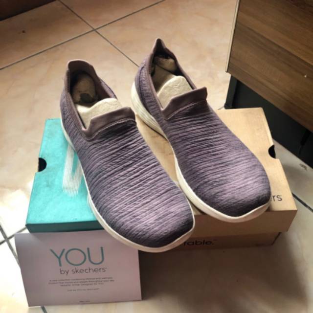 Preloved YOU by skechers