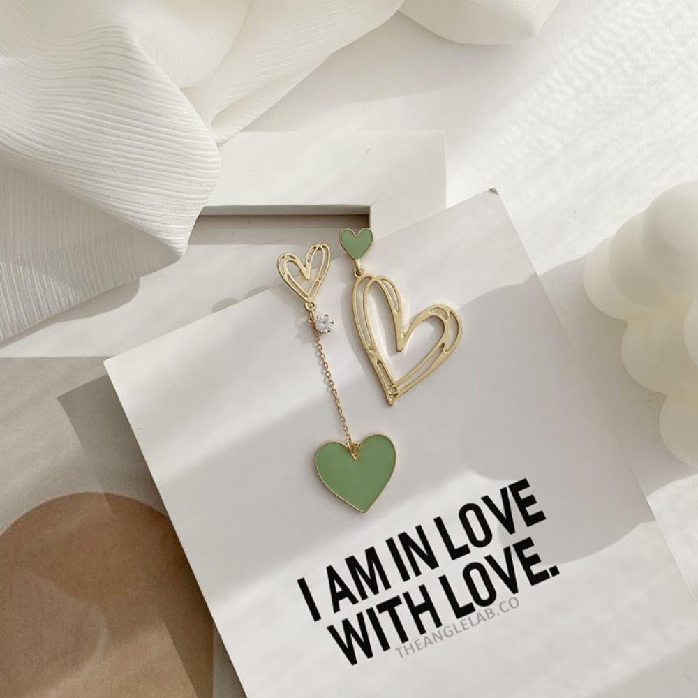 Mxbeauty Cinta Hati Stud Anting-Anting Trendi Vintage Desain Rasa Panjang Rumbai Pertunangan Hadiah Indah Gaya Korea Ear Studs