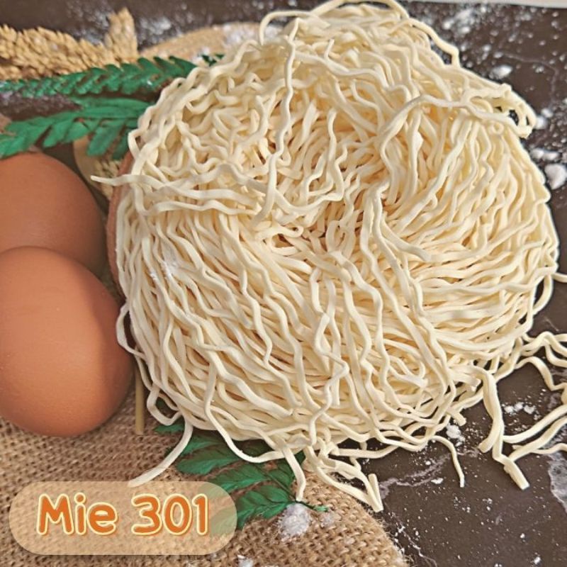 

mie keriting bakmie 301