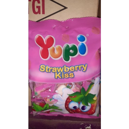 

permen yupi strawberry kiss refill 120gr