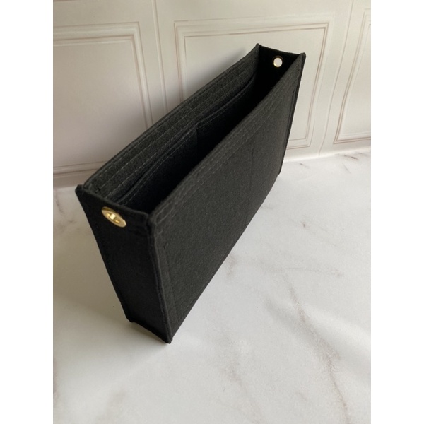 L Pochette Voyage MM size organizer