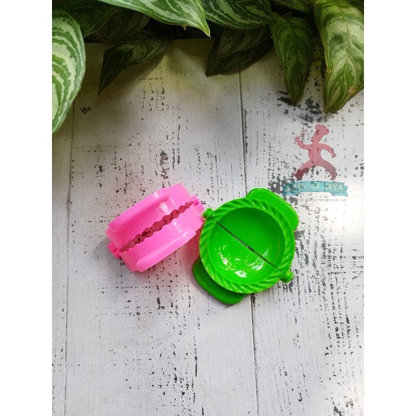 Cetakan Pastel Kecil