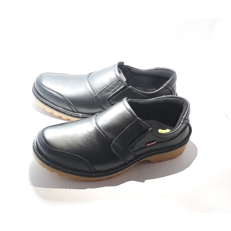 kickers - sepatu kasual pria | sepatu santai pria | sepatu formal slip on pria kulit sapi asli