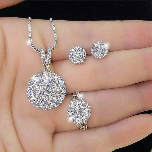 La Vienne - Fumiko Silver - Set Perhiasan Kalung Anting Cincin Titanium Wanita Anti Karat - Perhiasa