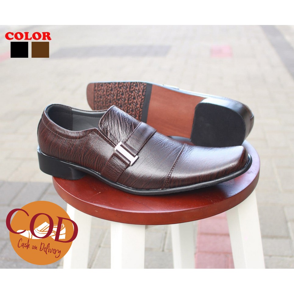 SEPATU PANTOFEL KICKERS GESPER KULIT SAPI 100 % ORIGINAL - FORMAL KANTOR PRIA - HITAM COKELAT