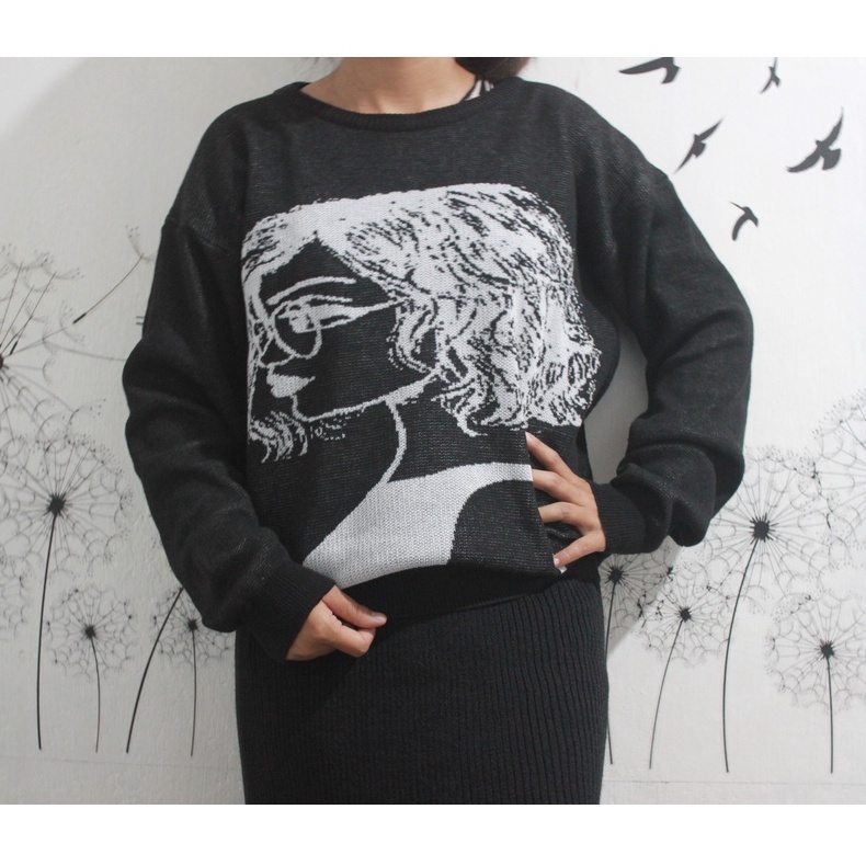 SWEATER RAJUT CROP MOTIF FACE