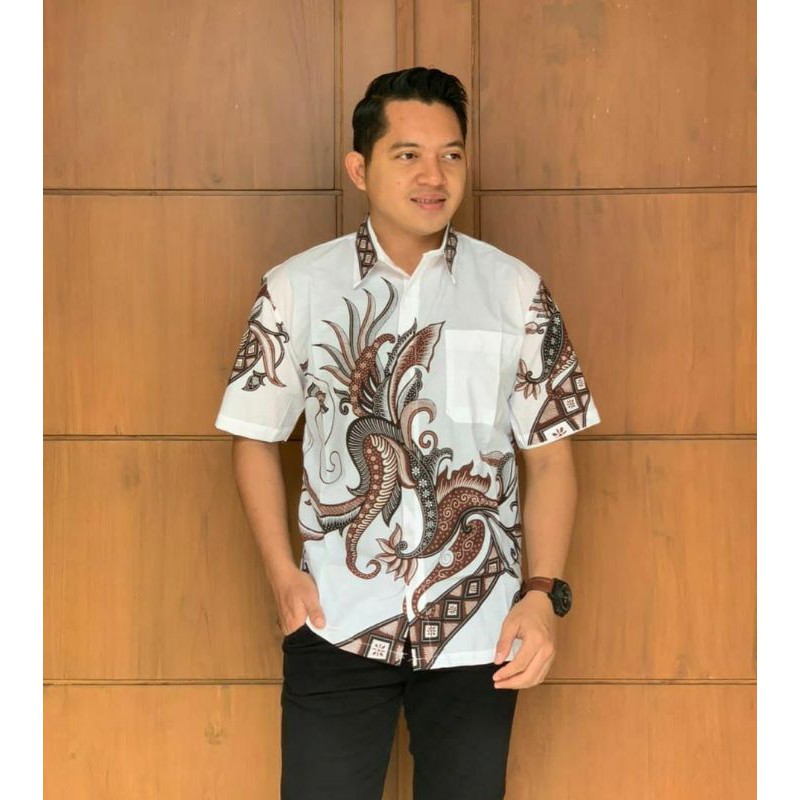 Kemeja batik pria putihan sogan