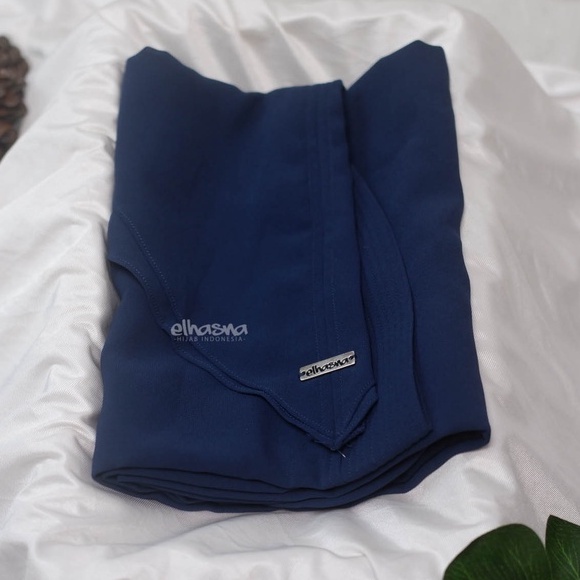 Hijab Instan XL Jumbo Hijab Ceruty 2 Layer Jilbab Instan  By Elhasna-NAVY