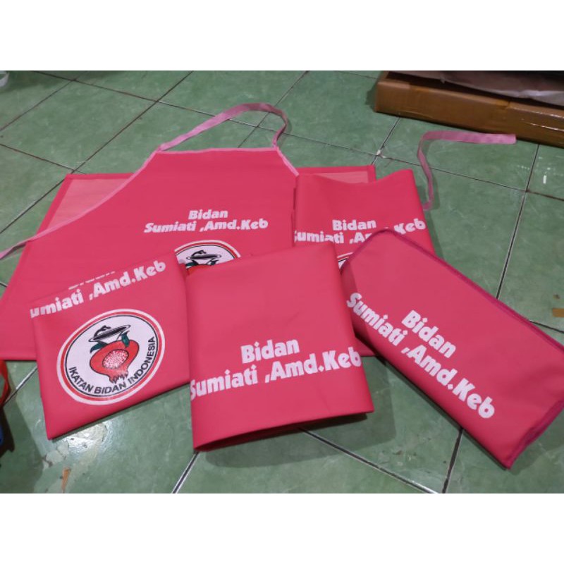 

SATU SET PERLAK WATERPROOF LOGO IBI FULL COLOR (DENGAN NAMA BIDAN)