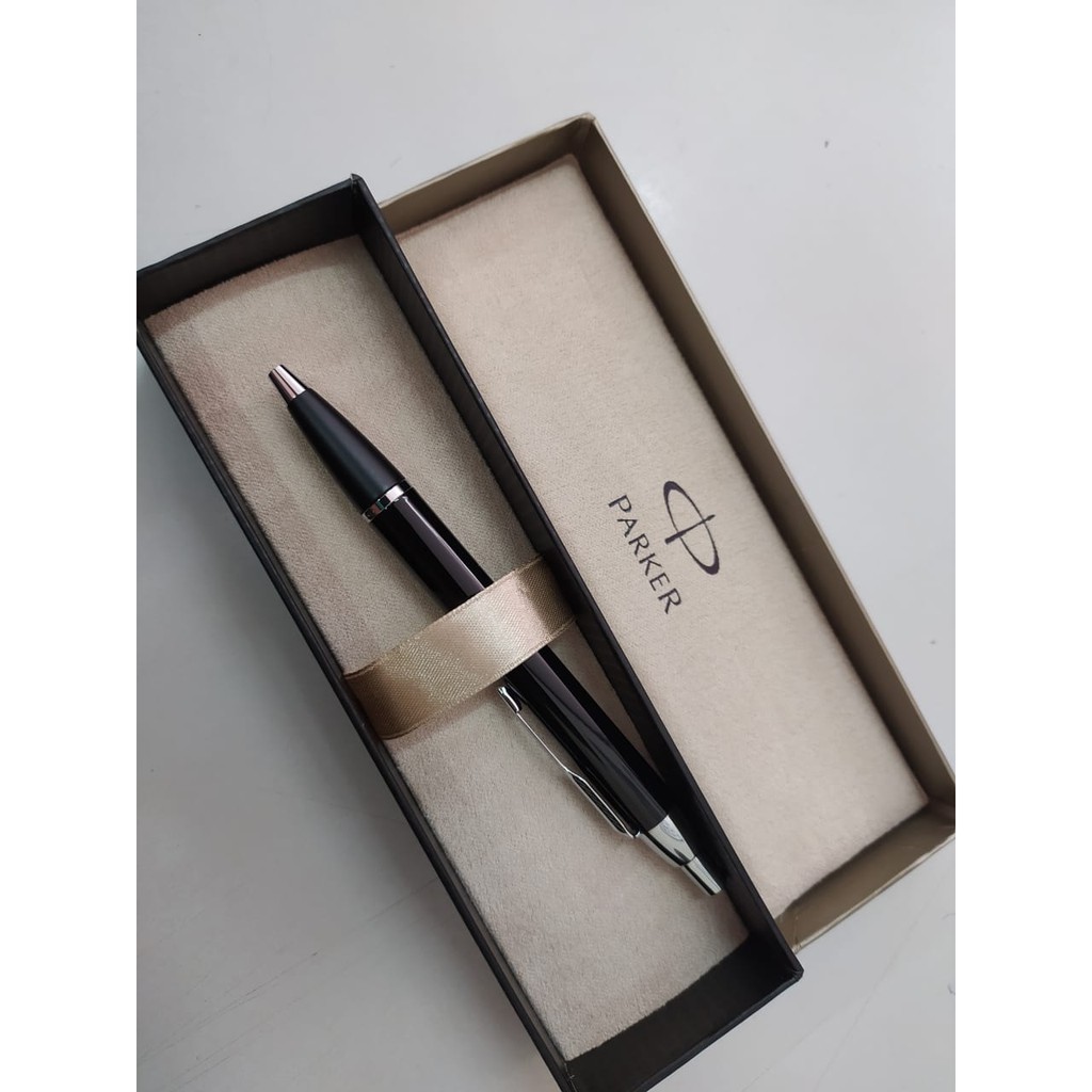 

Parker IM Black Chrome Trim Ballpoint