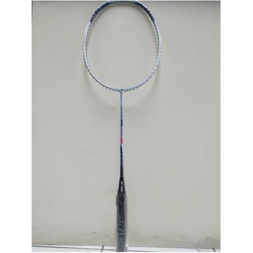Raket Yonex Voltric 100/200 Light Badminton Original