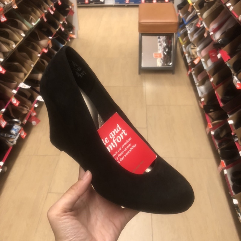 SALE PAYLESS KARLIE DEXFLEX COMFORT WEDGES SHOES