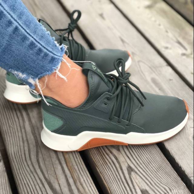 reebok guresu 2.0 green