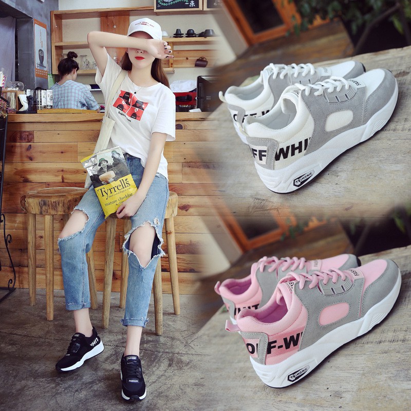 Sepatu Sneakers Casual Breathable untuk Olahraga / Lari