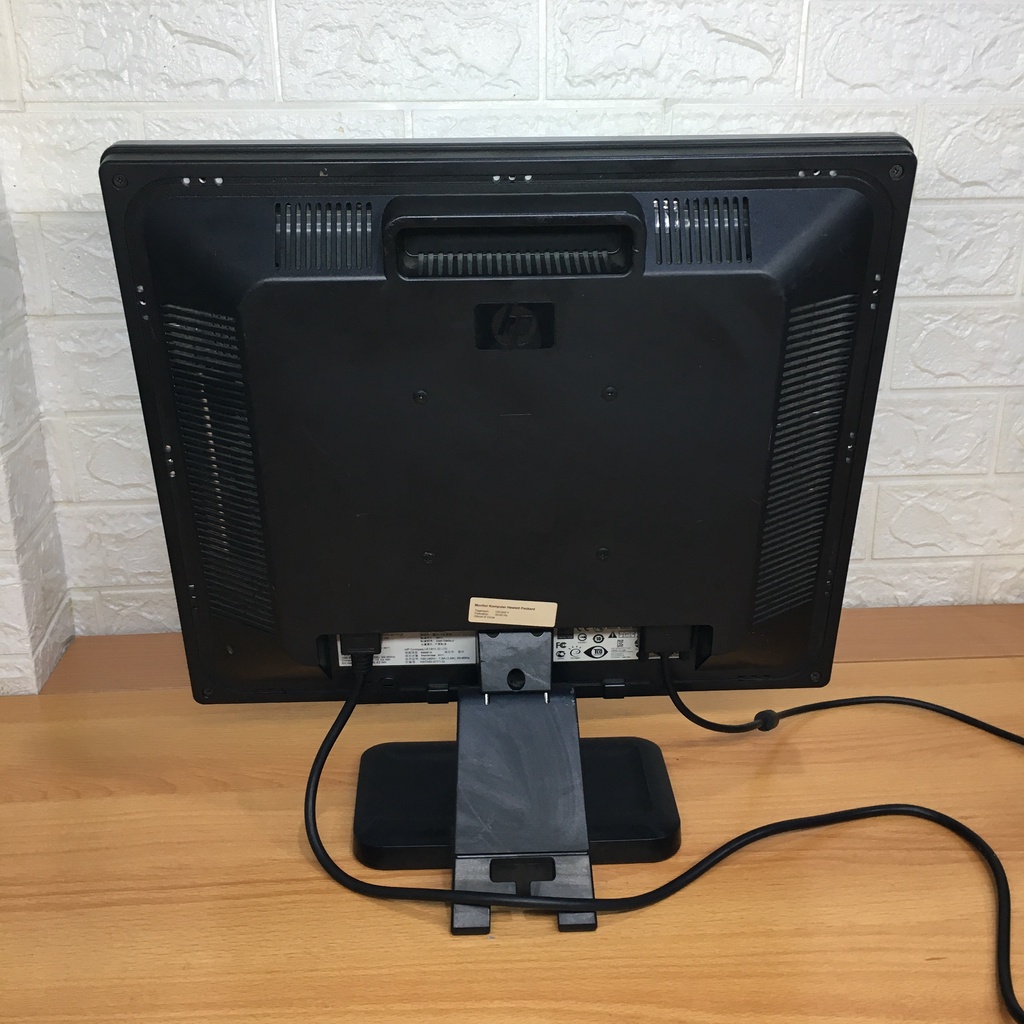 Layar Monitor Komputer 19 Inch Kotak Gambar Normal-5