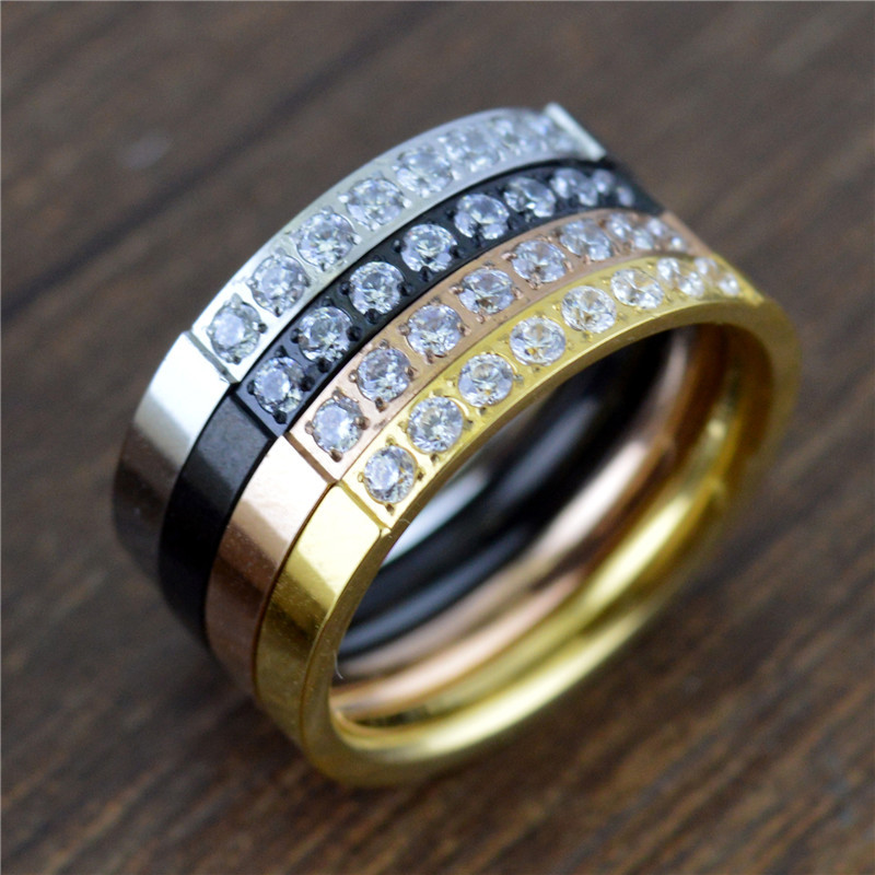 Cincin Wanita Bahan S925 Silver Gold Sparkling Titanium Steel Untuk Pernikahan