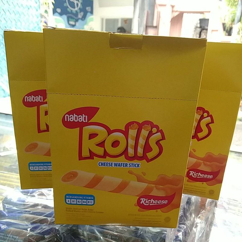 Nabati Rolls Chese 8gr per box