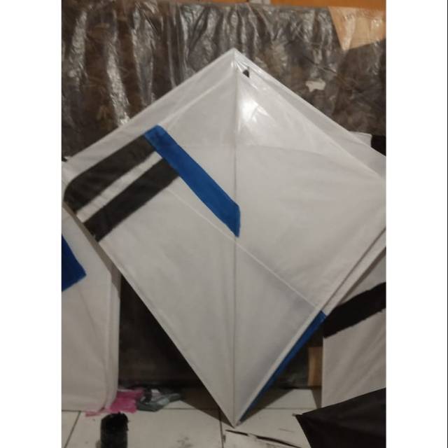 Layangan 2 kebet ukuran 112cm khusus maen ulur