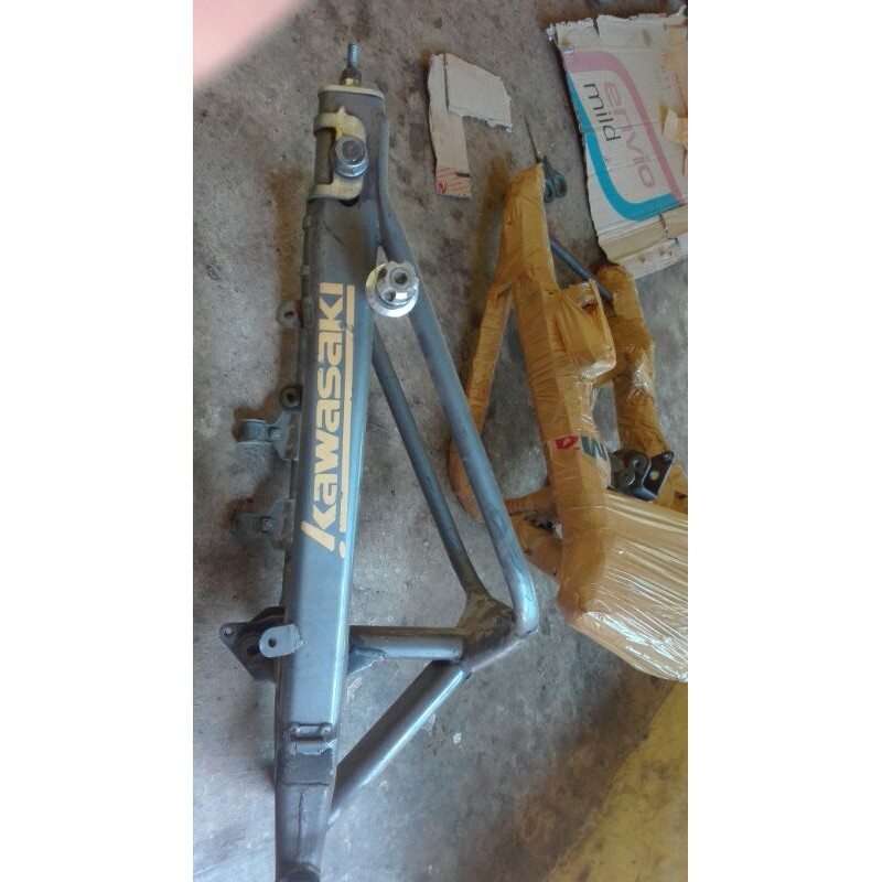 SWING ARM/AREM NINJA RR ORIGINAL COPOTAN