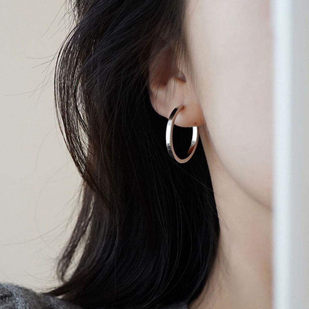 Hu Hu Hu Hu Hu Alat Bantu Pasang Kacamata♡ 1 Pasang Anting Hoop Bentuk Bulat Permukaan Halus Untuk Wanita