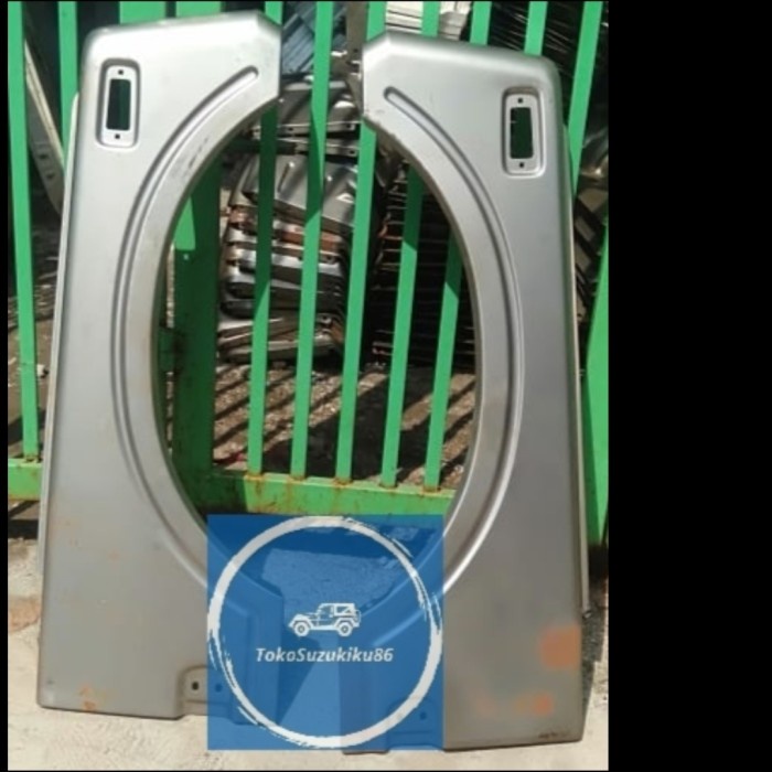 Kulit Luar Fender Sparkboar Suzuki Jimny/Katana Original SGP