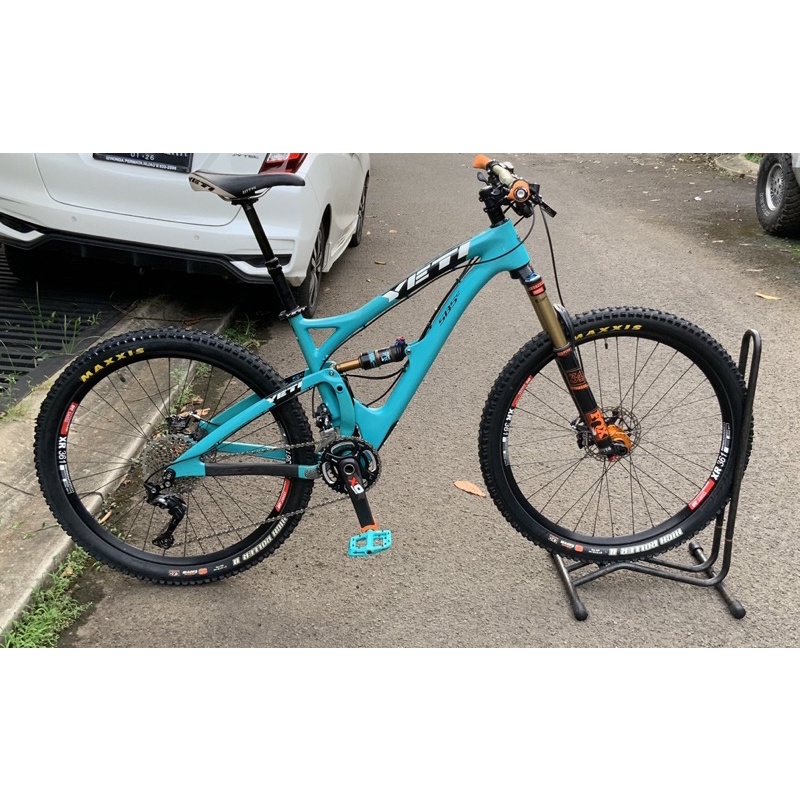 jual sepeda second Yeti SB5C Carbon