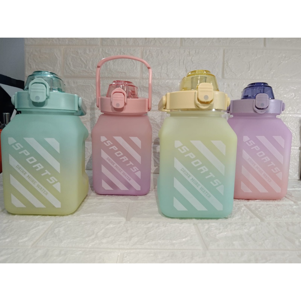 Botol Minum 1,5Liter Gradasi Kotak