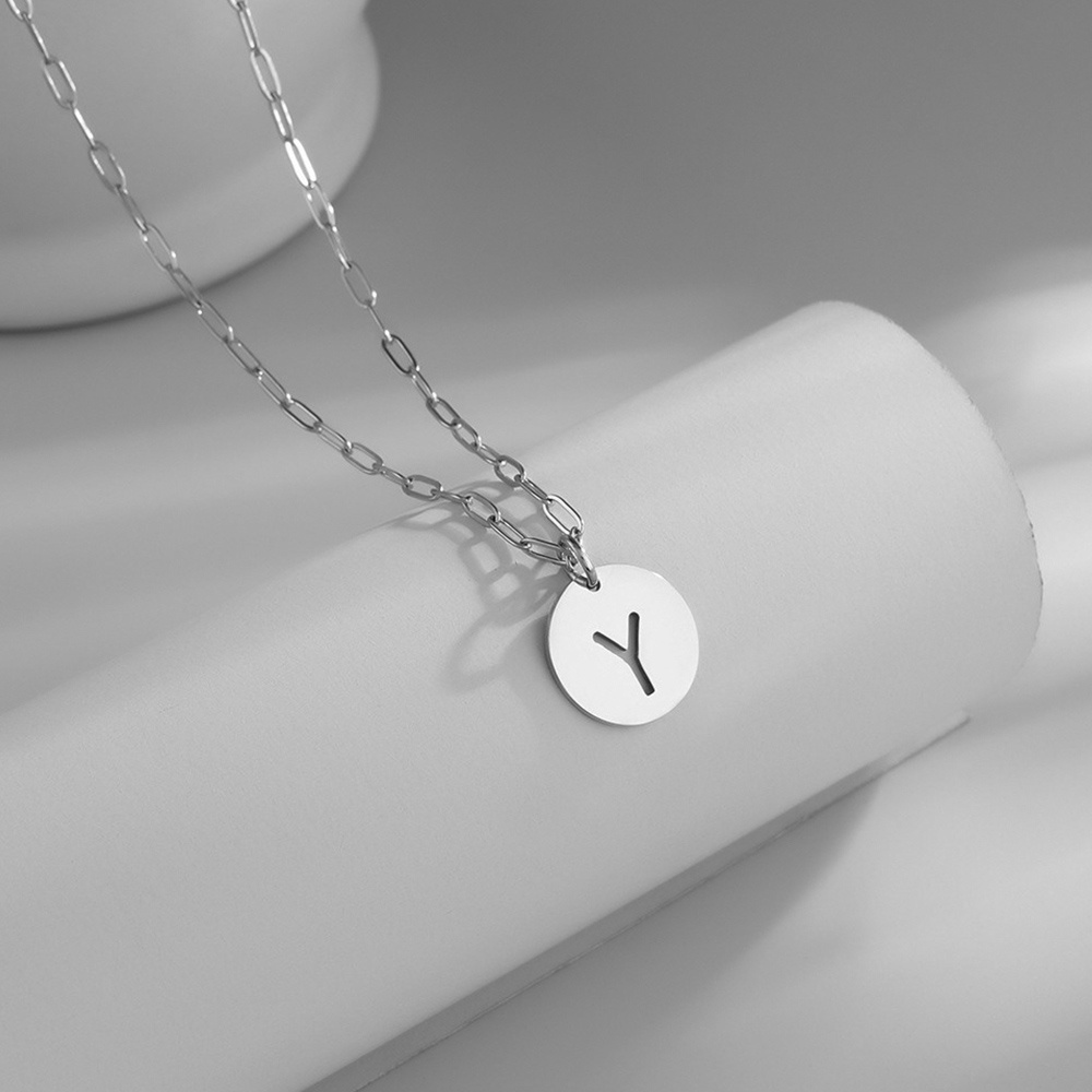 Kalung Choker Liontin Inisial Nama Bentuk Bulat Bahan Stainless Steel Metal Untuk Wanita