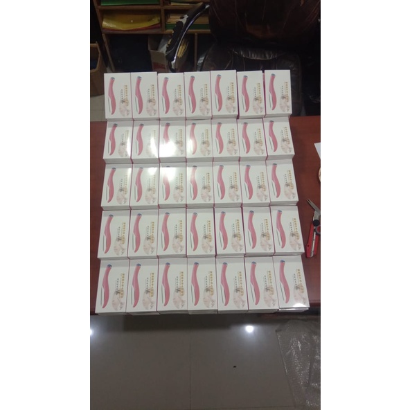 Roller Eye Massager SETERIKA WAJAH Alat Pemijat Mata Penghilang kerutan &amp; kantong mata panda AA