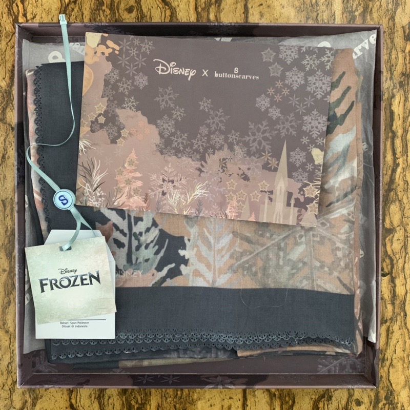 preloved buttonscarves disney frozen mirage