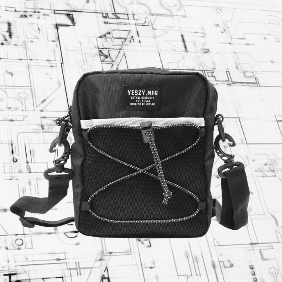 YESZY.MFG - Common Shoulder Bag - Hitam