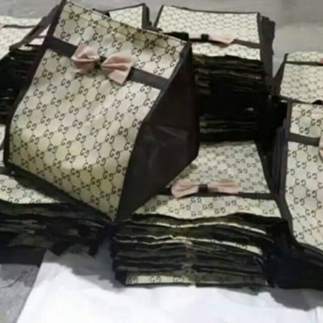 

Tenteng pita berkat uk 20