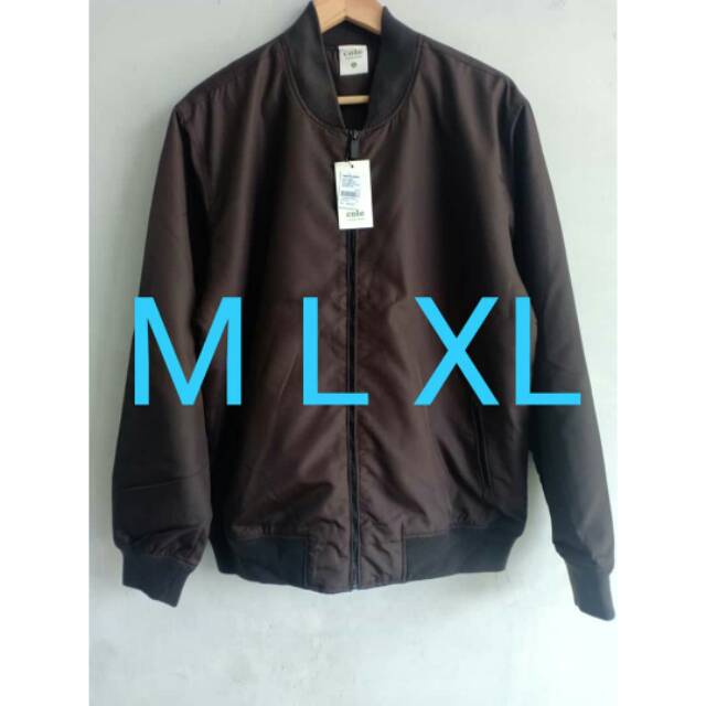 Jaket parasut cole