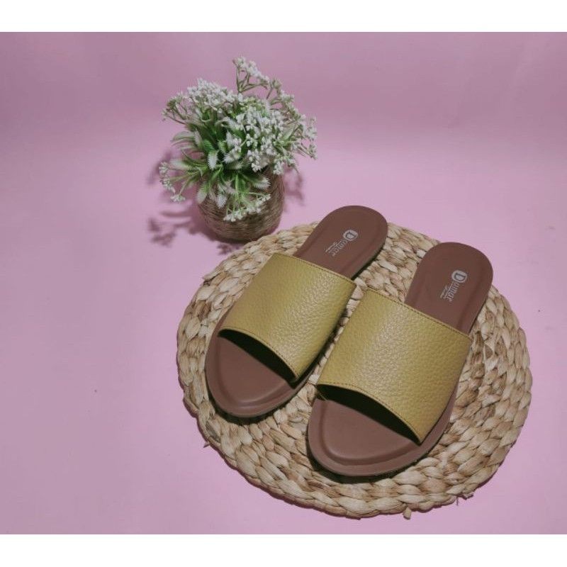 Sandal Slop Teplek Wanita Sendal Kokop Wanita Slop Cewek Kekinian Sandal Kulit Papirut Asli Garut-3