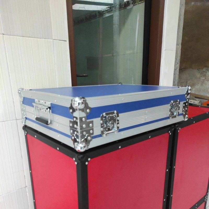 Hardcase Mixer 12 Chanel