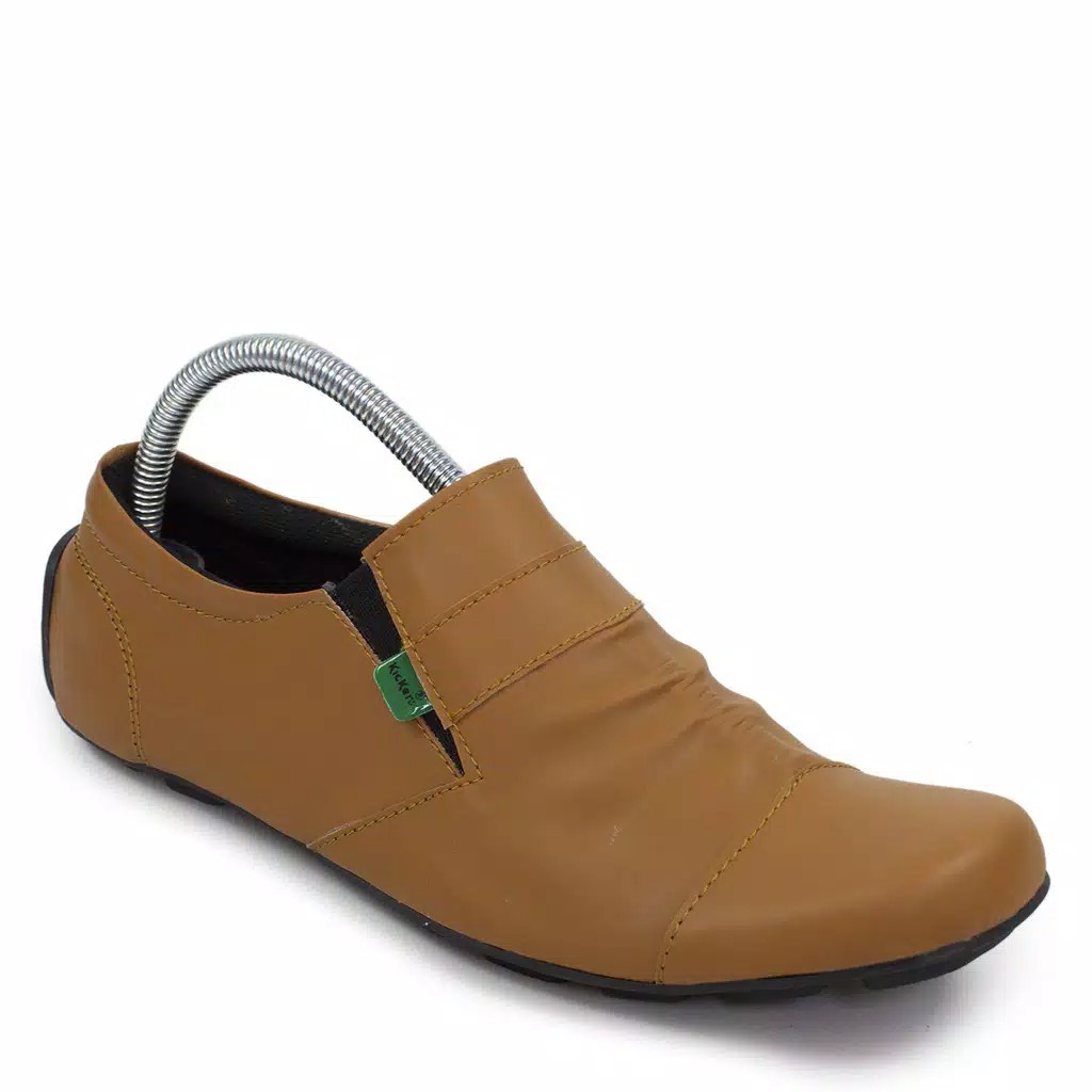 Promoo !!!! Sepatu slip on pria kickers casual slop formal kerja kantor kulit asli santai kuliah