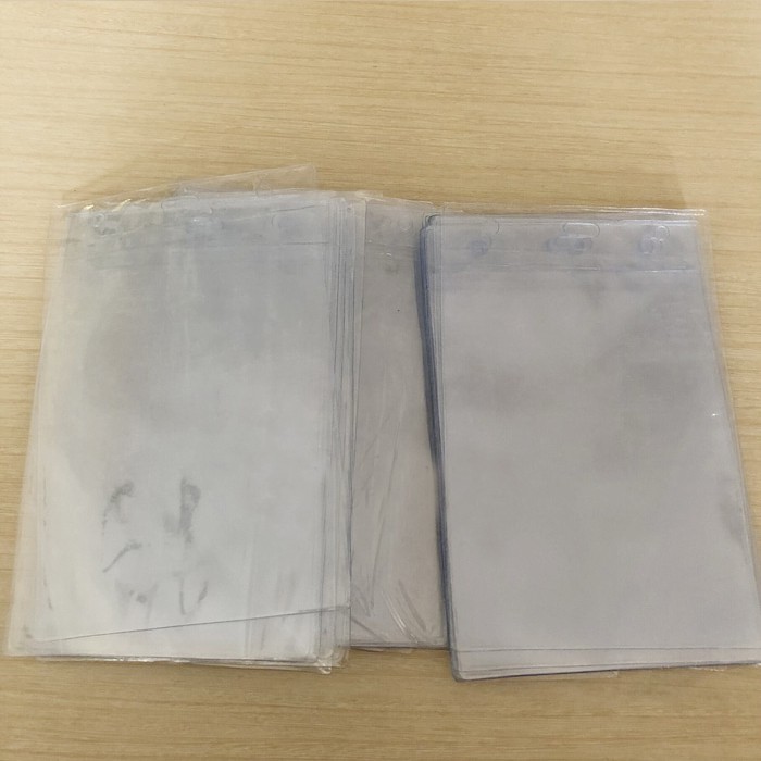 

Kantong name card/id card/kartu nama Custom ukuran 100 PCS