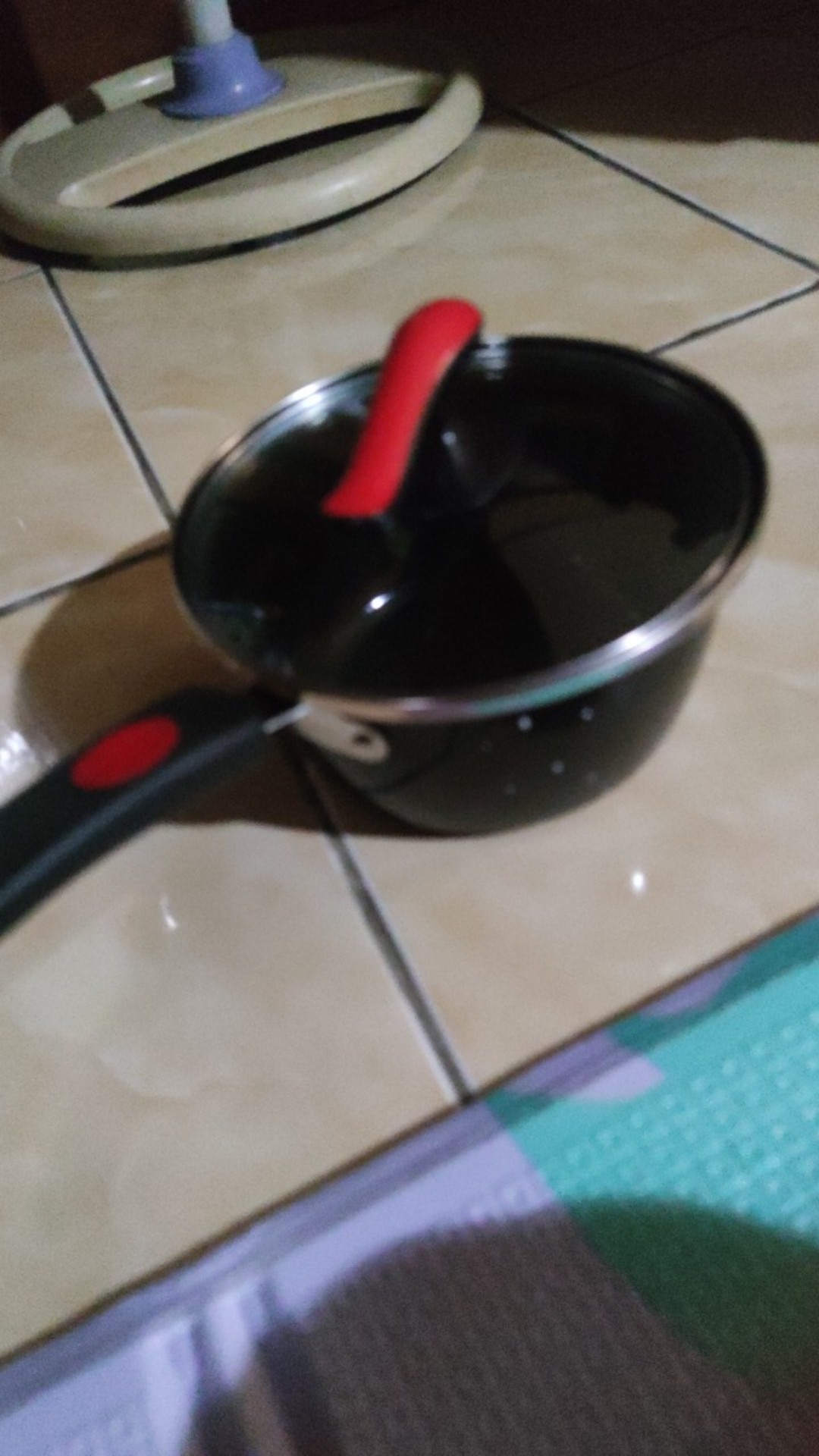 Panci Susu Enamel Q2 2001 Tutup Kaca 20cm - Panci Susu Saucepan Q2