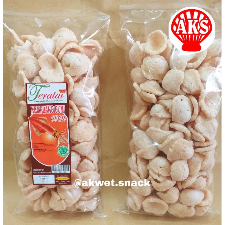 

Kemplang cumi oven cap Teratai 200 gram Makanan khas Bangka Akwet Snack