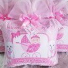 Souvenir ulang tahun bantal custom