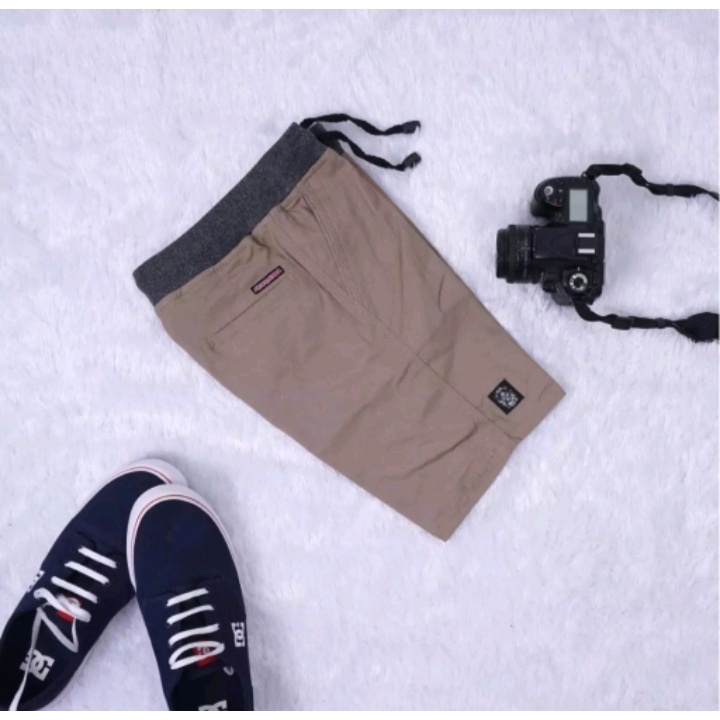 ( Termurah 5pcs 100rb ) BISA COD HARGA GROSIR CHINO DEWASA TERMURAH CELANA PENDEK PRIA PINGGANG KARET CHINO DEWASA CHINOS