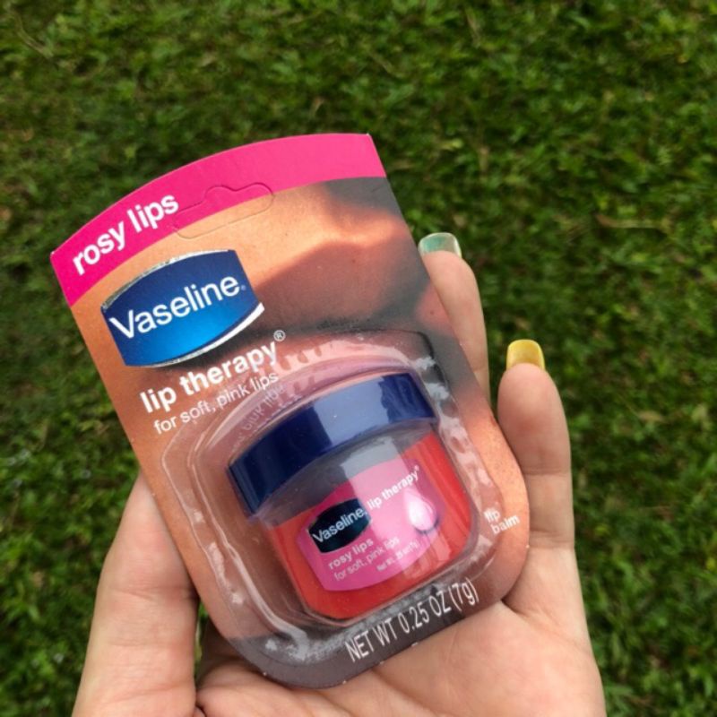 VASELINE LIPS THERAPY