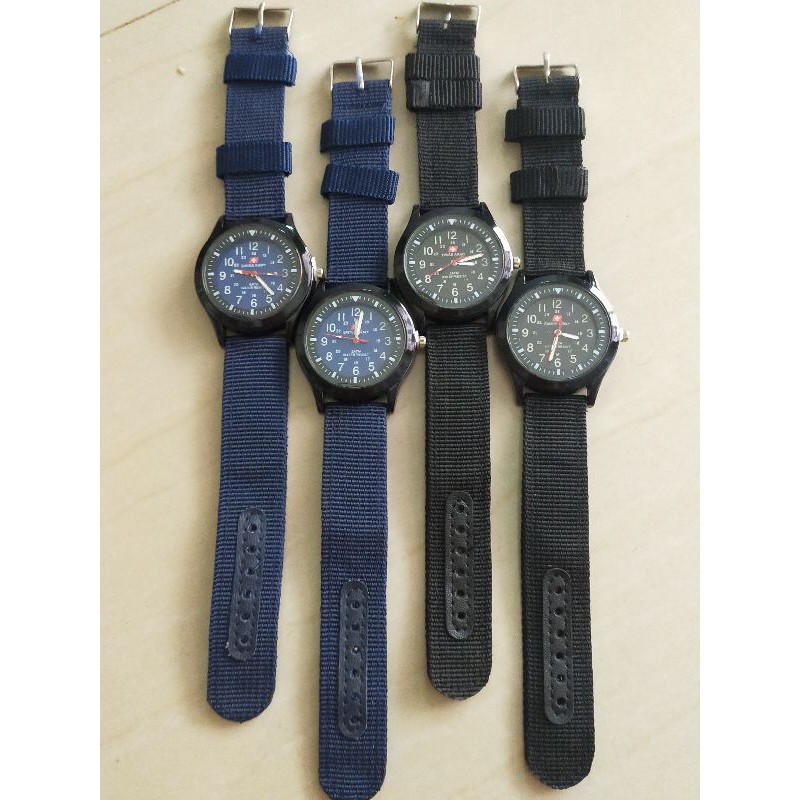 jam cewek tali kain kanvas ukuran tanggung