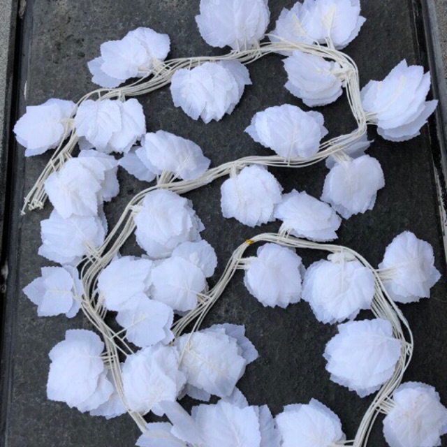 Daun Anggur Rambat Putih / Daun artifical / Daun Dekorasi / Daun plastik / DD-04 / lusin