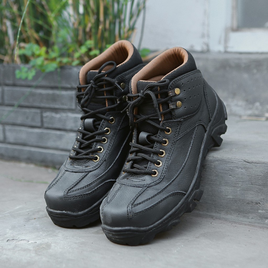 SALE Sepatu Boots Pria Original Country Boots Safety Touring Ujung Besi Kasual Biker Kulit Asli