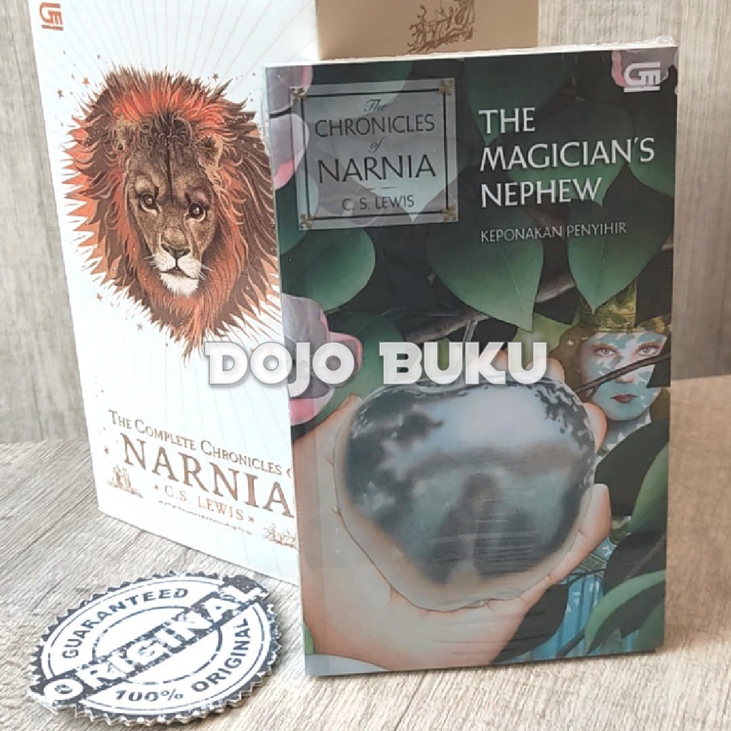 Buku Novel The Chronicles of Narnia by C. S. Lewis