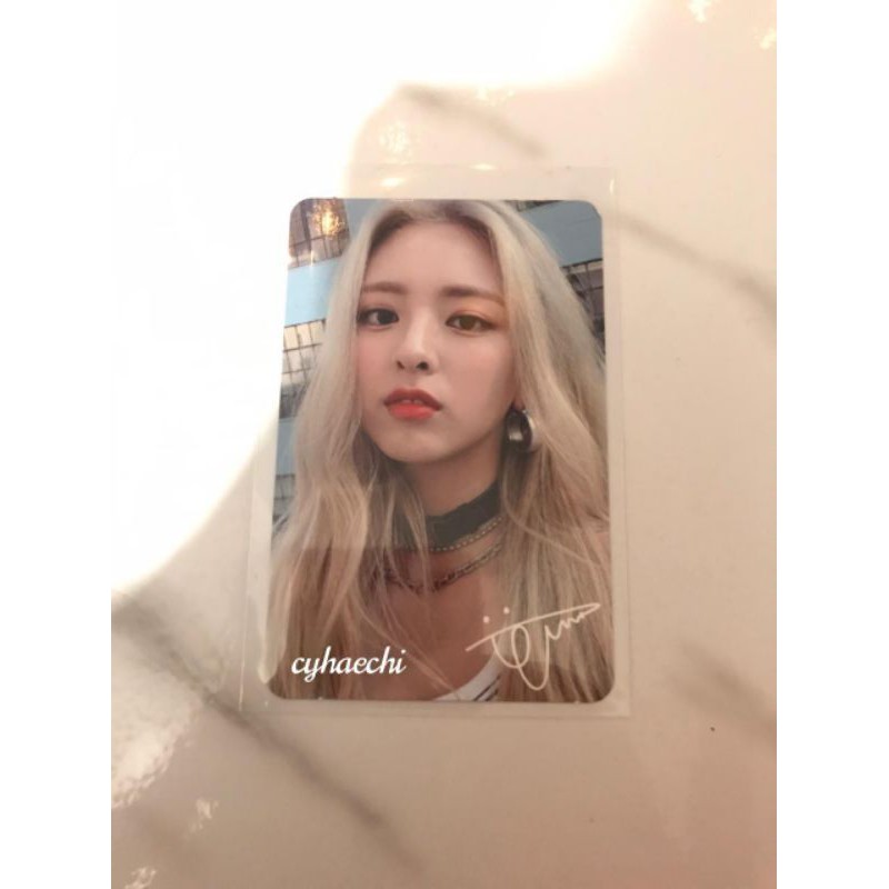 pc yuna sign icy (booked)