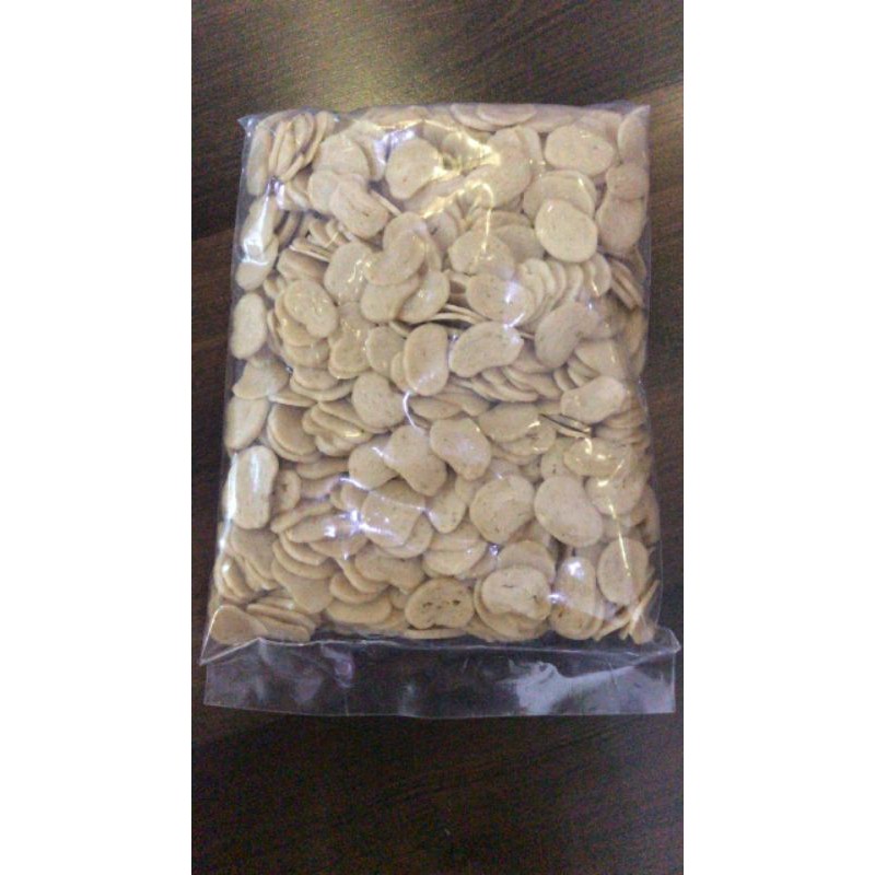 

Kerupuk atom mentah