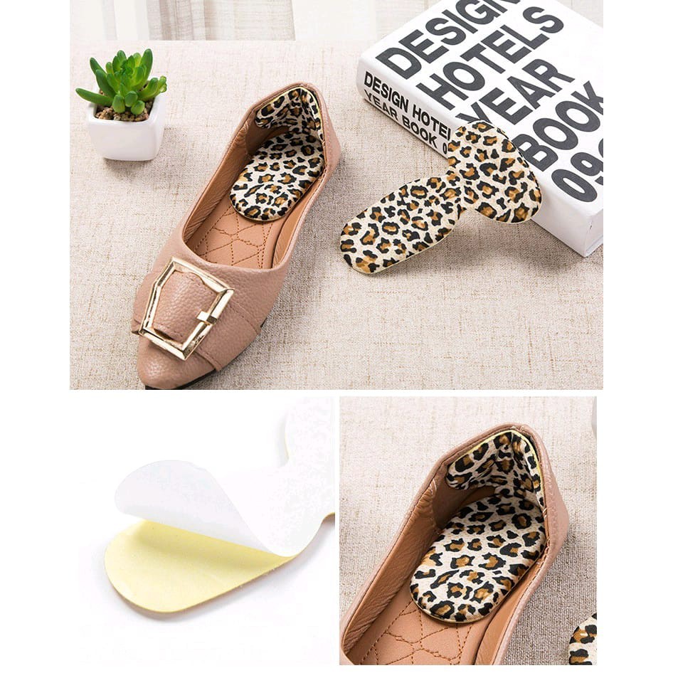 Bantalan Pelindung Tumit dan Mata Kaki / T-Shaped Insole Shoes Pad